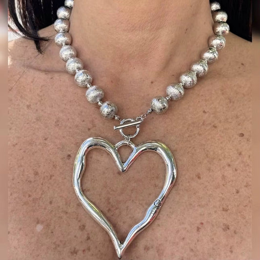 SILVER HEART PENDANT NECKLACE